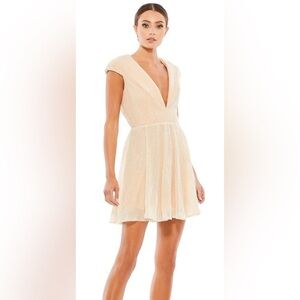 Mac Duggal Sequined Cap Sleeved Fit & Flare Mini Dress In Porcelain Size 4 NWT